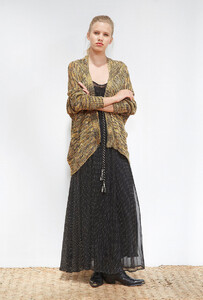paris-fashion-store-women-khaki-knitted-astarte-fashion-designer-clothes-paris (3).jpg