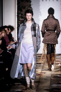 Keita Maruyama 1998 Women RTW 59.jpg