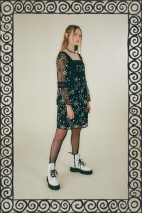Mariana Zaragoza Anna Sui Resort 2022 2.jpg