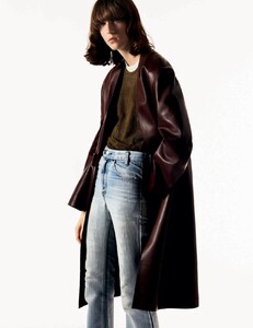 Vogue Espana 07.2021_es-page-008.jpg