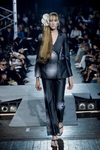 Koji Tatsuno 1996 Women RTW 27.jpg