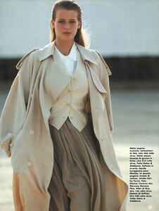 43-ELLEITfeb89-m.LiseVanBusselClaudiaSchiffer-ph.HansFeurer.thumb.jpg.4b45ad8f301721d2ccb8cda107871aaa.jpg