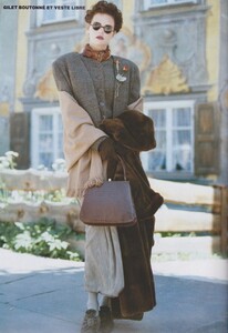 439613796_LOFFICIELFROct198706.thumb.jpg.cad2edca20484203398adcfdafc9c8ad.jpg