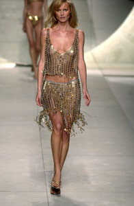 501609506_PacoRabanne2003WomenRTW63.thumb.jpg.3462397065ca9faf06ac68c05a436ff9.jpg