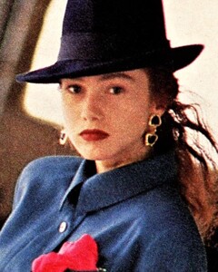 522958492_ElleJapon9-20-87(60).thumb.jpg.43957274e167c46a2a4cec6184afe1d3.jpg