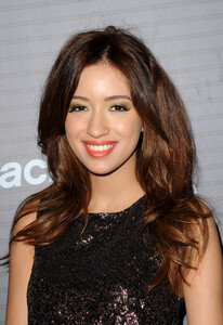 68259633_celebrity_paradise-com_theelder_christianserratos5.jpeg