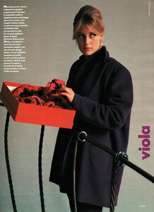 692811294_82-GRAZIAIT-13oct1991-m.LynseyParkerph.PascalChevallier.thumb.jpg.6dae992ba64bc830ab1798ab3e864b39.jpg