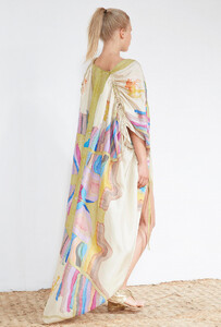 paris-fashion-store-women-poncho-sumatra-fashion-designer-clothes-paris (3).jpg
