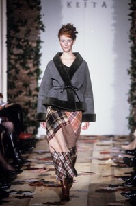 Keita Maruyama 1998 Women RTW 72.jpg