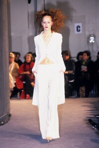 Junko Shimada 1999 Women RTW 11.jpg