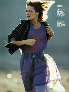 75-ELLEITmar89-m.ClaudiaSchifferLiseVanBussell-ph.HansFeurer.thumb.jpg.44c935b30bff64a1757c1d822415dce4.jpg