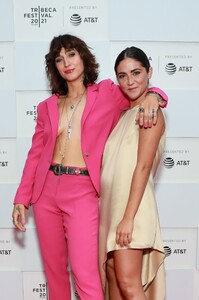      fur140621BZNimage122.jpg