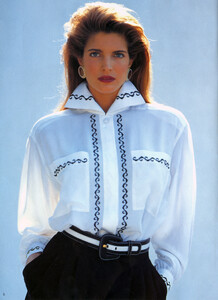 Stephanie Seymour - Escada.jpg