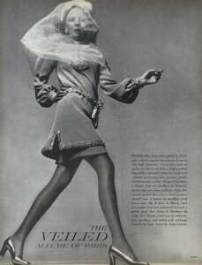 Allure_Avedon_US_Vogue_April_15th_1968_01.thumb.jpg.b8b1c8adb4cde074f11004147fb862ea.jpg