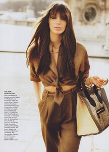 Americans_Testino_US_Vogue_May_2010_01.thumb.jpg.a2835a91bf6bc014809a06dbb5f05b9e.jpg