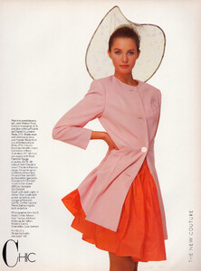 ElleUK0287Chic08.thumb.jpg.8bfdf198b35ae27e34bb33f421ae5643.jpg