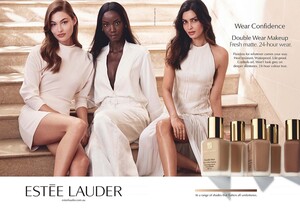 Estee-Lauder-Double-Wear-Makeup-2020-Campaign01.jpg