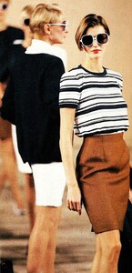 FashionNewsJapan1990Unknown3.thumb.jpg.993d7435964302d69625969532535c82.jpg