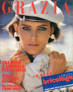 GraziaIT031185no2332cover.thumb.jpg.5d3027edc250d9f108736edf75173d4b.jpg