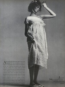 JS_Avedon_US_Vogue_April_15th_1968_04.thumb.jpg.9e88fd36cfe7785c494264c66f98f647.jpg