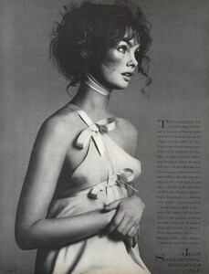 JS_Avedon_US_Vogue_April_15th_1968_05.thumb.jpg.2c564d1b6d1c374a61b52d61a5fbb7bd.jpg
