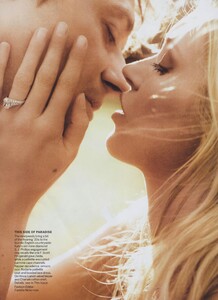 KM_Testino_US_Vogue_September_2011_02.thumb.jpg.50c3bf26ebe45fc60bc99fe2a2179922.jpg