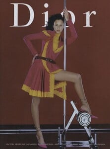 Knight_Dior_Fall_Winter_1998_99_04.thumb.jpg.177c84142adac4ec7969b2f312b5224b.jpg