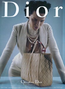 Knight_Dior_Spring_Summer_1998_03.thumb.jpg.2fd2b32ec4d1ca4b35154aec29af5d38.jpg