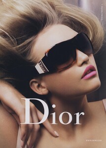 McDean_Dior_Spring_Summer_2007_03.thumb.jpg.1db0cc1c9355956e99707fc6a9846179.jpg