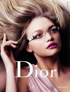 McDean_Dior_Spring_Summer_2007_05.thumb.jpg.39665502ae2ee6b751ca4b6fb7b3d361.jpg