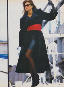 Meisel_US_Vogue_September_1985_06.thumb.jpg.2e37344b9bb52a007220eb6199c3ba6b.jpg