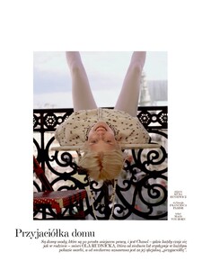 Ola-Rudnicka-Vogue-Poland-Cover-Photoshoot03.jpg