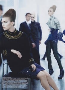 Playing_Meisel_US_Vogue_September_2011_09.thumb.jpg.d16856918be033e74832eb6ae6b1f274.jpg