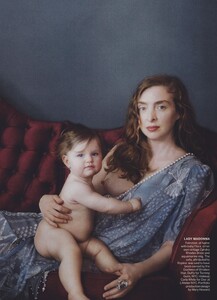 RF_Leibovitz_US_Vogue_May_2010_02.thumb.jpg.f7c43896bc98649889c1f459fca6c274.jpg