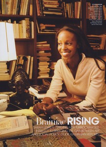 SL_Leibovitz_US_Vogue_May_2010_02.thumb.jpg.4228e89e5bb34bfc1f8ddeb8190c8b99.jpg