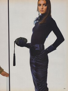 Season_Penn_US_Vogue_September_1985_04.thumb.jpg.4cd0c3db06eb696f4bb991cee481cbdf.jpg