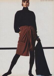 Season_Penn_US_Vogue_September_1985_08.thumb.jpg.375638b37db0d716ac9a7179cd824201.jpg