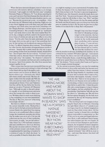 Seasons_Leibovitz_US_Vogue_May_2010_04.thumb.jpg.8adbb1c3ec6c28cfa27cbb909147627a.jpg