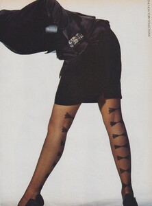 Shape_Penn_US_Vogue_September_1985_04.thumb.jpg.3e3dfe249a0a7da48f6a74971a5c1f65.jpg
