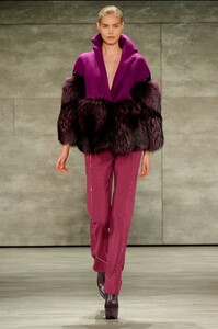 Son-Jung-Wan-RTW-FW15-NY-2-1423920585.jpg