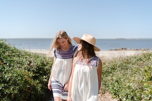 Stinson_Dress_left_Sullivans_Dress_right.jpg