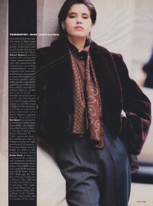 Terrific_Lange_US_Vogue_September_1985_05.thumb.jpg.4a7fb5186fdce2d295fc2aab2ceeb1c4.jpg