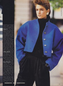Terrific_Lange_US_Vogue_September_1985_08.thumb.jpg.bb8218bb14f712ac8f2d911af5ce84ba.jpg