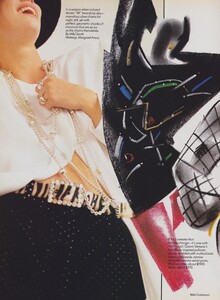 Testino_US_Vogue_October_1984_03.thumb.jpg.99dc76a62377f7c28023c66a17ce482d.jpg