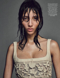 Vogue_7-8.21-14.jpg