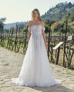aorika_bridal_192583230_2883542151868602_3391226474777754787_n.jpg