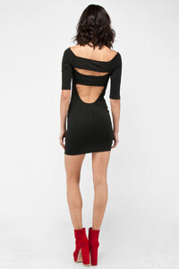 black-shoulder-to-shoulder-dress.jpg