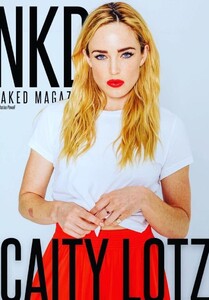 caity_lotz_bra_nkd1.jpg