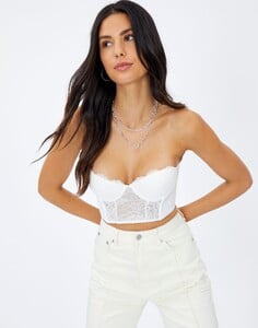 chloe-corset-top-white-front-ut45734lac.thumb.jpg.b47eb2af070bbe7fe11d5a85d2b5727f.jpg