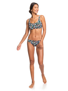 erjx304024_ptbeachclassicsuwdcupbra_w_kvj8_frt9.jpg